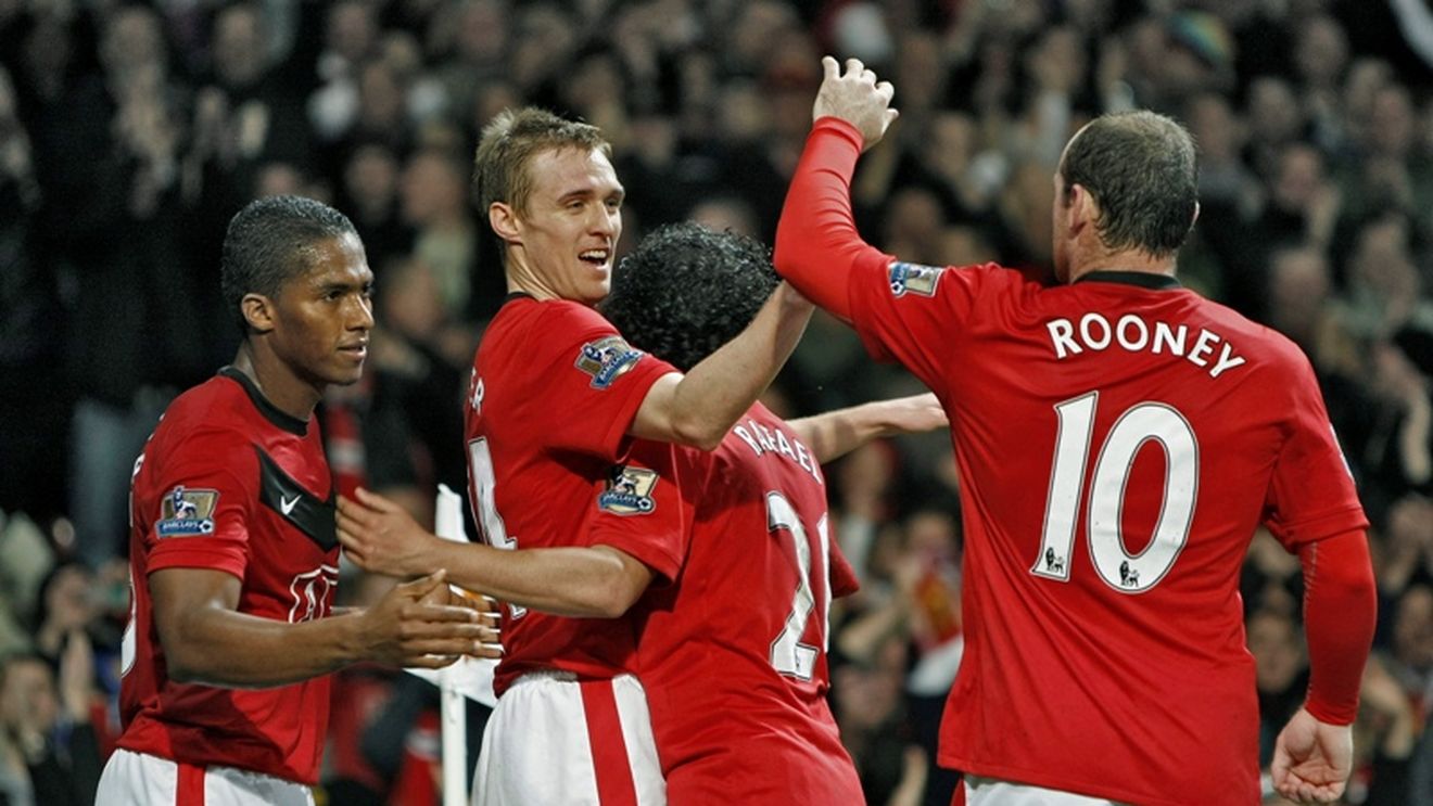 Manchester United** a trecut la pas de Everton