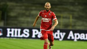 Jucătorii lui Dinamo, protest inedit la meciul cu Viitorul. „Nu este vorba doar de bani, ci și de promisiuni”. Ce spune Ante Puljic despre posibila plecare a antrenorului Cosmin Contra