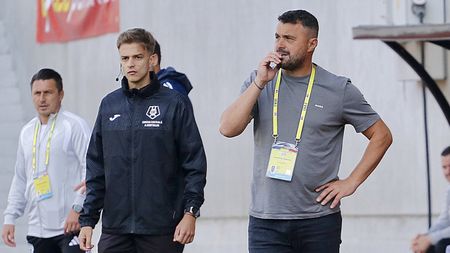 Eugen Beza, pe făraș la CSC Șelimbăr. Antrenorul urmează să fie demis. EXCLUSIV