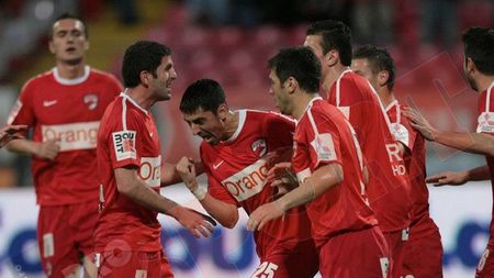 Dănciulescu simte că echipa suferă:** "Sper ca la Craiova să arătăm ca în prima repriză cu CFR"