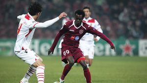 Sougou este trecut deja la capitolul "bombe" de către Paszkany: "Vom lua cel puțin 5 milioane pe el" Care este clubul care are prioritate la cumpărarea atacantului