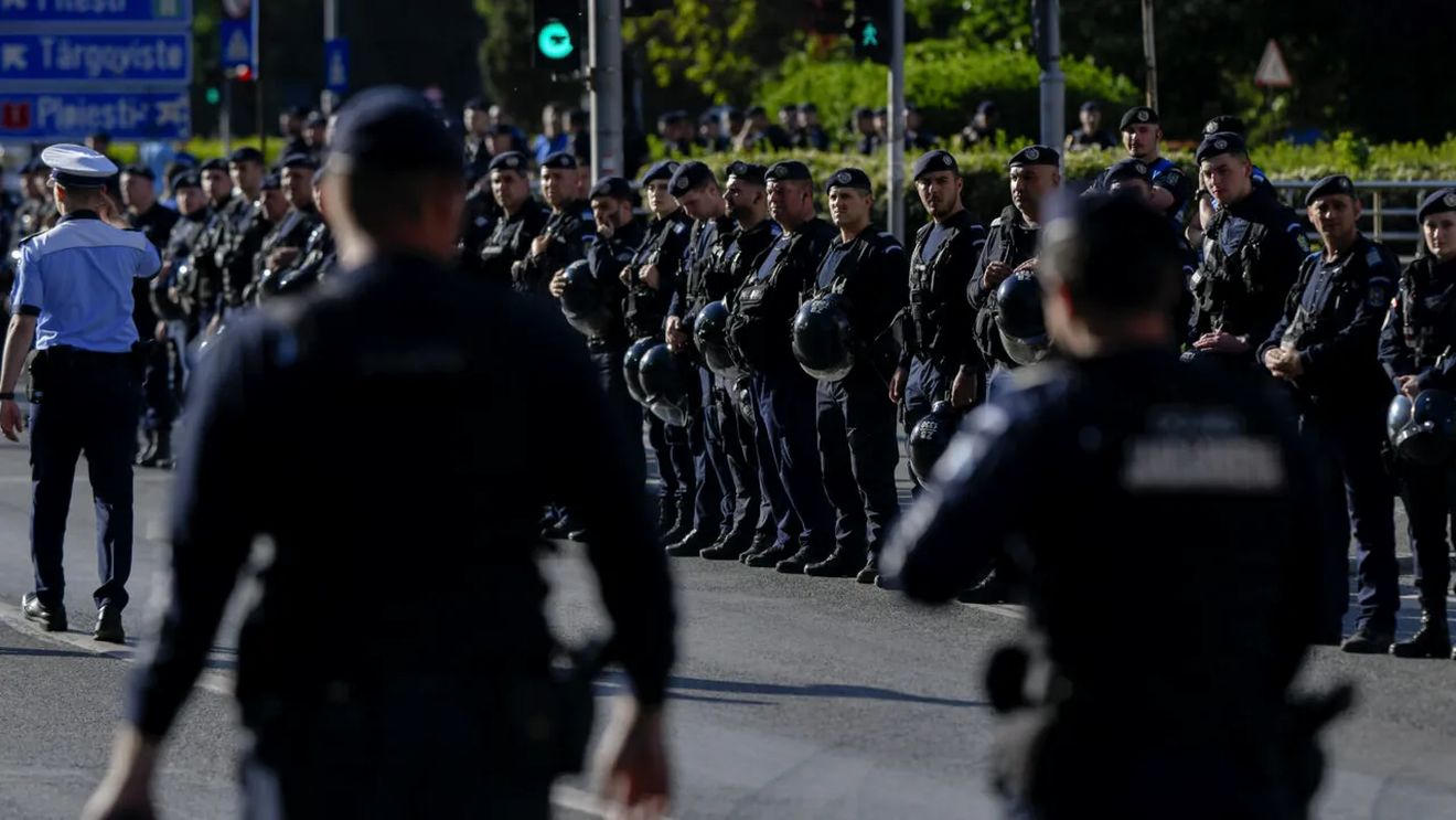 Jandarmeria Capitalei, măsuri drastice după amicalul România – Irlanda de Nord 1-1. Ce amenzi s-au dat și câți fani sunt interziși pe stadioane