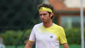 Tenisul, sportul datornicilor. Caz incredibil: a jucat 100 de meciuri într-un sezon, dar a ieșit pe minus. "Dacă nu era tatăl meu, unicul sponsor, aș fi dispărut de mult"