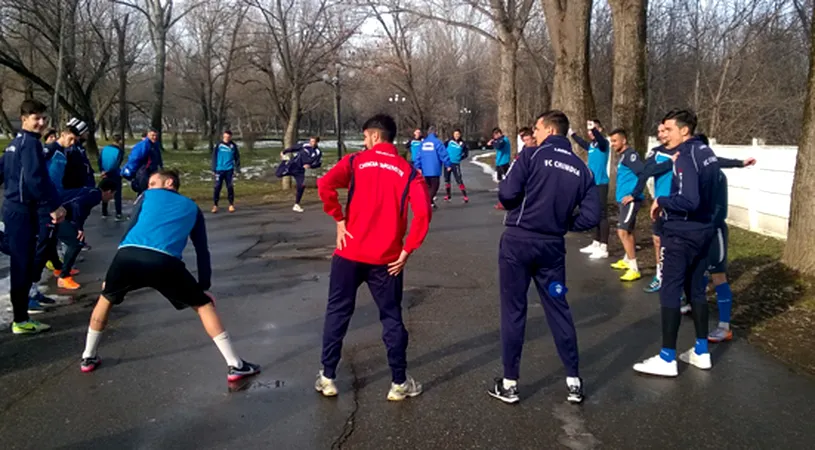 Chindia a avut 27 de jucători la reunire.** Primul antrenament a avut loc în... parc!