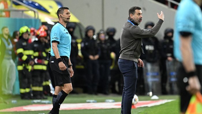 Răsturnare de situație despre faza care a viciat rezultatul în Craiova – Dinamo: „Asta i-a spus asistentul lui Kopic!”
