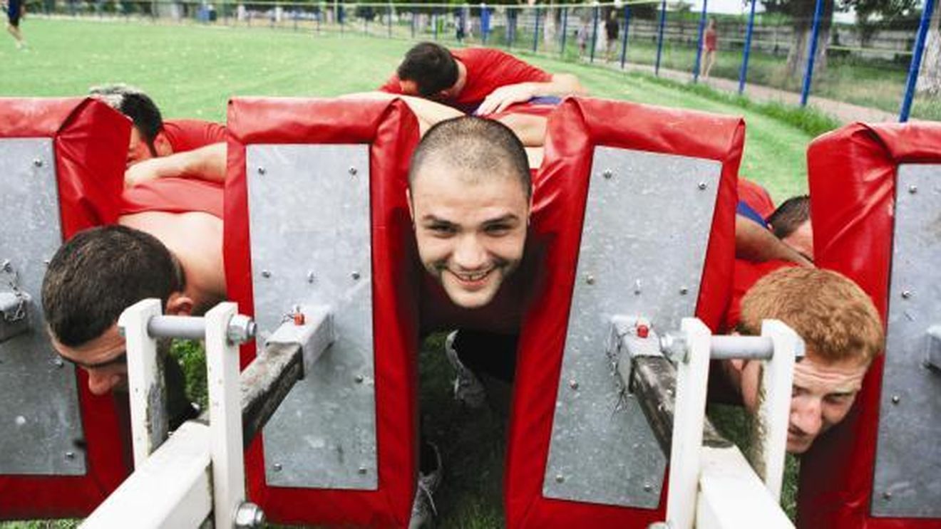 Stejari, demolați Tunisia!