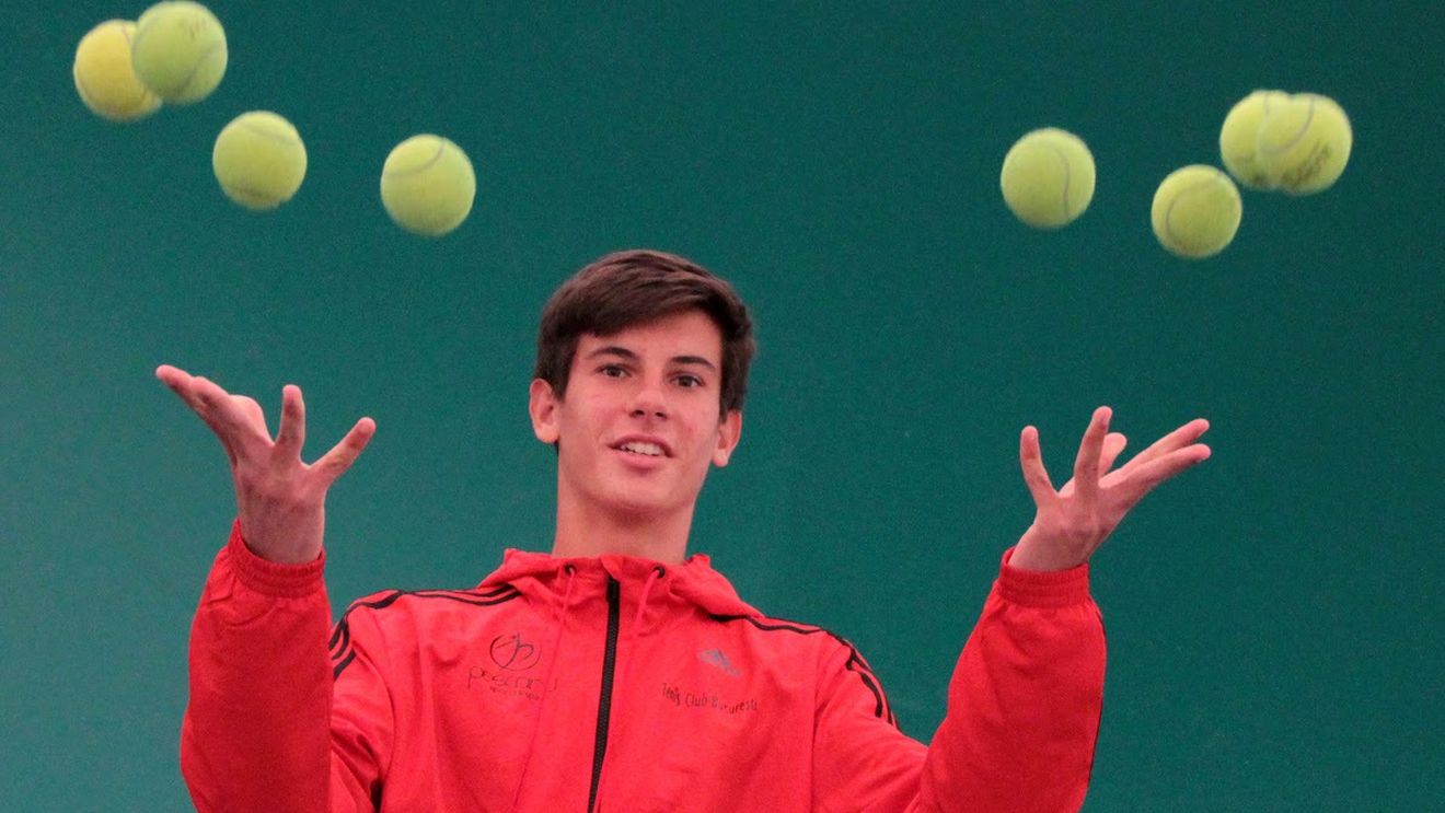 SPECIAL | O zi alături de un jucător de tenis. ProSport l-a însoțit pas cu pas pe Vlad Dancu, unul dintre cei mai buni juniori ai României, pentru a înțelege universul unui copil în ascensiune. "Va veni vremea când va trebui să renunț la toate lucrurile frumoase în favoarea tenisului" 