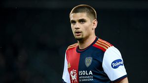 Răzvan Marin, titular la Cagliari înainte de convocarea la echipa națională! Ce au scris italienii despre prestația mijlocașului român contra milanezilor lui Ciprian Tătărușanu