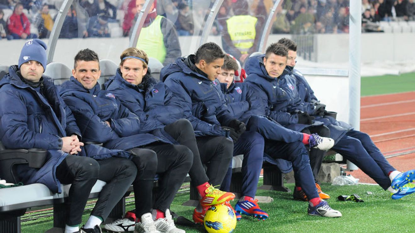 Atacantul pentru care Gigi Becali a inventat prima de despărțire e la pământ. Ce s-a ales de fotbalistul de 25 ani