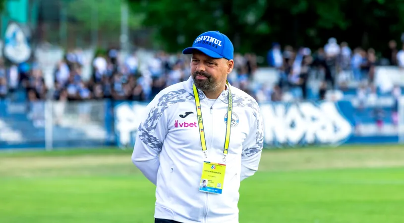 Florin Maxim rămâne la Corvinul! Poziție oficială a campioanei Ligii 2 după ce antrenorul a anunțat public că îi expiră contractul