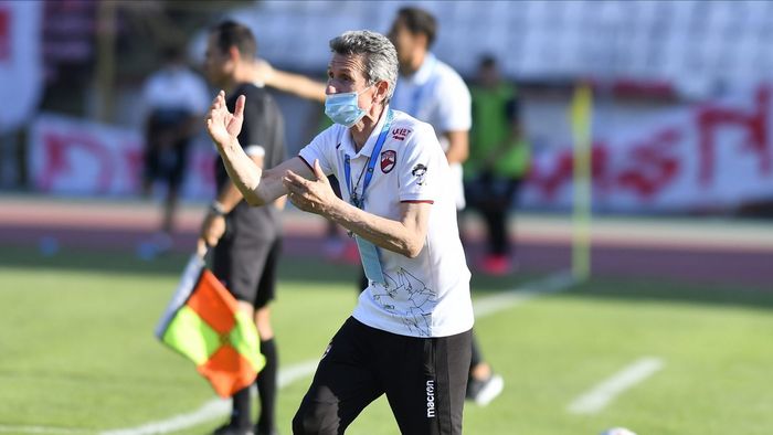 Gigi Mulțescu, iritat când a fost întrebat despre viitorul său la Dinamo. „Mă retrag dacă vrei să vorbim despre asta!” | VIDEO EXCLUSIV ProSport LIVE