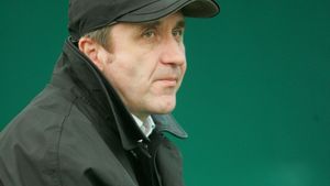 Segărceanu: "Rușii pornesc favoriți! Avem 40% șanse de calificare!"