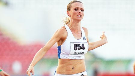 Tur de forță pentru Ionela Tîrlea