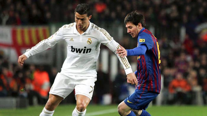 I-a fost antrenor 5 ani de zile și știe unde se face diferența:** "Singurul lucru rău din viața lui Ronaldo e Messi!" Nu e Sir Alex Ferguson :)