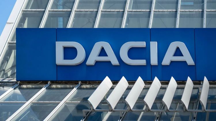 Francezii anunță probleme uriașe pentru Dacia, „Regina Carpaților”, pe segmentul low-cost