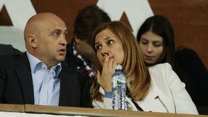 CULISE | Dezvăluiri incredibile din interior. Cum s-a ajuns la falimentul Rapidului: "Știți ce mail mi-a trimis domnul Moraru?"