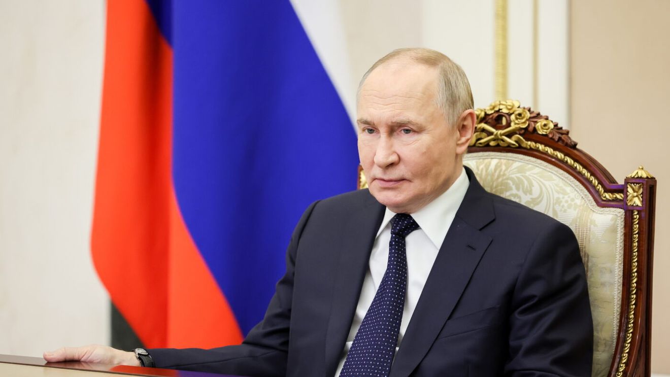 România poate juca la Cupa Mondială clandestină pe care Vladimir Putin vrea s-o organizeze în paralel cu Campionatul Mondial din SUA. Ce naționale ar fi invitate