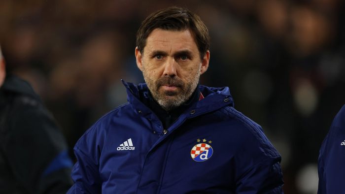 Răsturnare de situație la Dinamo! Acționarii Red&White au renunțat la Robert Prosinecki și s-au orientat către alt antrenor! Tehnicianul care pregătit Dinamo Zagreb e așteptat la București