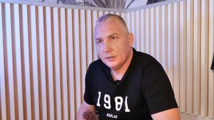 Tiberiu Ghioane a „decretat”: Rapid, în cupele europene după ce ridică trofeul! Scenariul făcut de fostul fotbalist de la Dinamo Kiev pentru un sezon de vis al giuleștenilor: „Au acest pedigree!”. EXCLUSIV