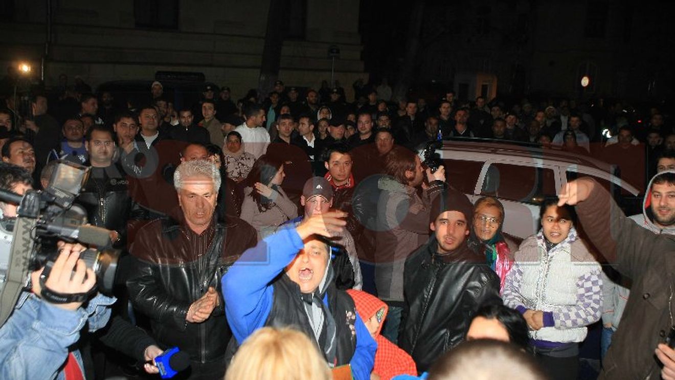 Susținătorii lui Becali au renunțat la protest!**