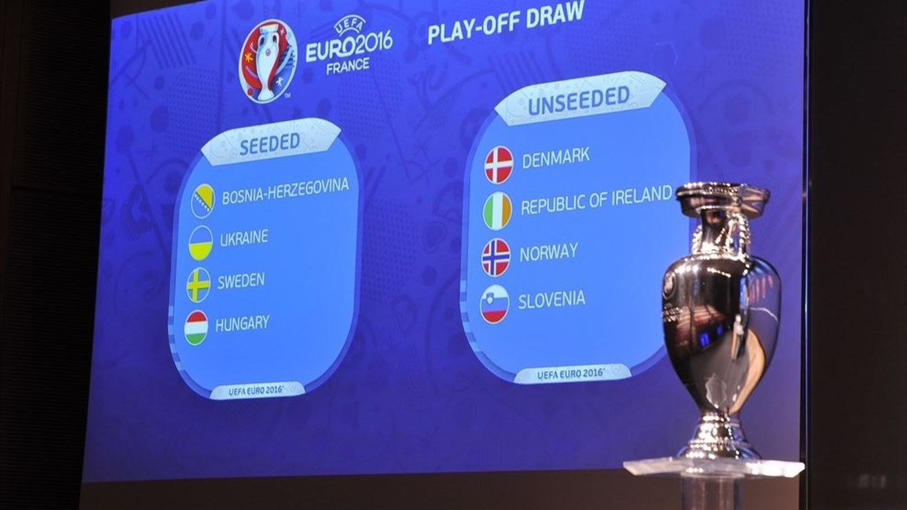 S-au tras la sorți meciurile din barajul Euro 2016. Suedia - Danemarca și Bosnia - Irlanda, cele mai tari partide. Ungaria, norocoasă. Cine ajunge la turneul final din Franța?