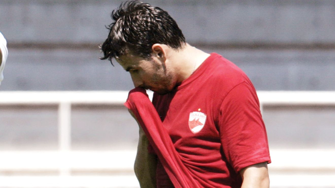 Adrian Cristea și Alin Stoica, bătuți în wc** la Bamboo!