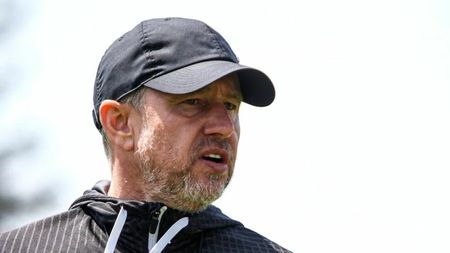 Laurențiu Reghecampf e de neoprit în Tunisia. Poate câştiga titlul şi Liga Campionilor Africii