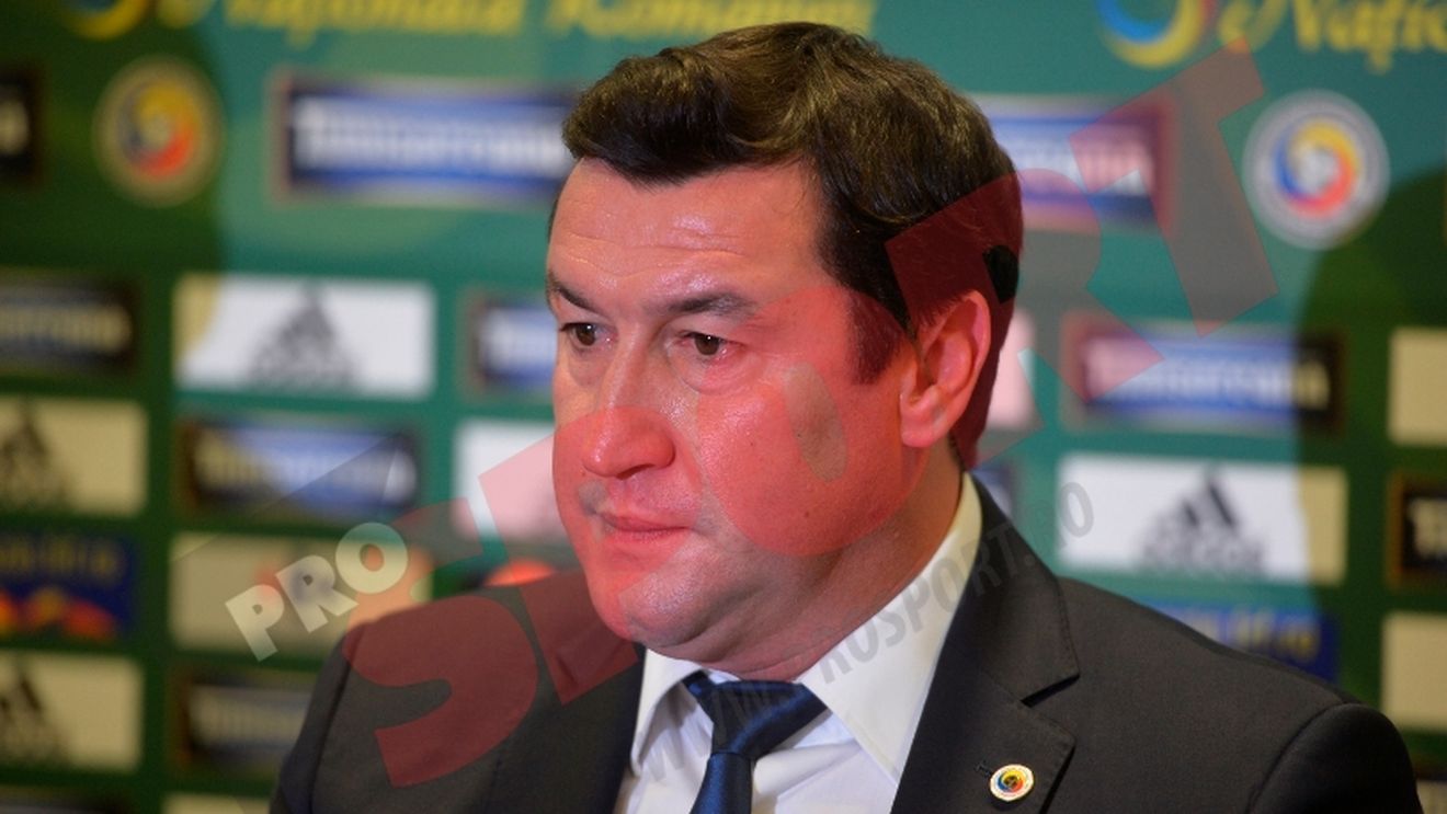 Viorel Moldovan a renunțat la naționala de tineret: "Aș fi vrut să rămân și acolo". Ce au spus Isăilă și Badea. Burleanu: "Le doresc un parcurs cât mai lung la Euro 2016"