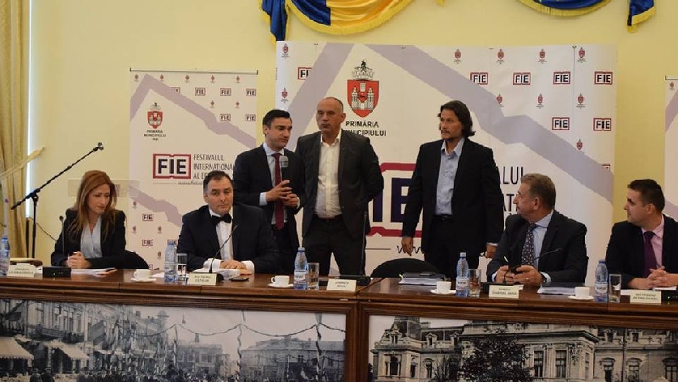 Cât vor câștiga Prunea și Napoli la Iași: contractele celor doi, validate de Comitetul Director 