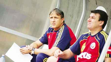 Buș, Martin și Plămadă, convocați la naționala de tineret pentru meciul cu Insulele Faroe