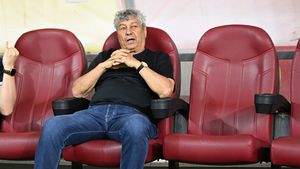 Nicio surpriză! Cum arată echipa de start trimisă de Mircea Lucescu în Cipru - România