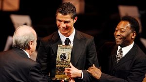 Scandal la nivel înalt: Blatter l-a ironizat pe Cristiano Ronaldo, Real a reacționat imediat! Președintele FIFA bate în retragere: ce i-a transmis portughezului