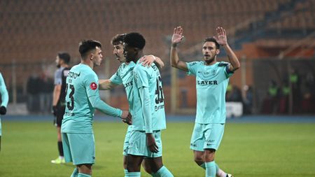 Transfer spectaculos al liderului din Superliga de la rivala CFR Cluj! A semnat și a fost prezentat oficial fostul jucător al lui Gică Hagi