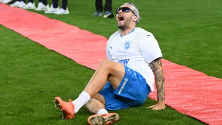 DECLARAȚII Fabulosul Vasile Mogoș, interviu spumos după ce a plecat de la Universitatea Craiova: „Mama e cu biserica, tata e cu Dumnezeul mă-tii. Sper să nu m-audă mama!”
