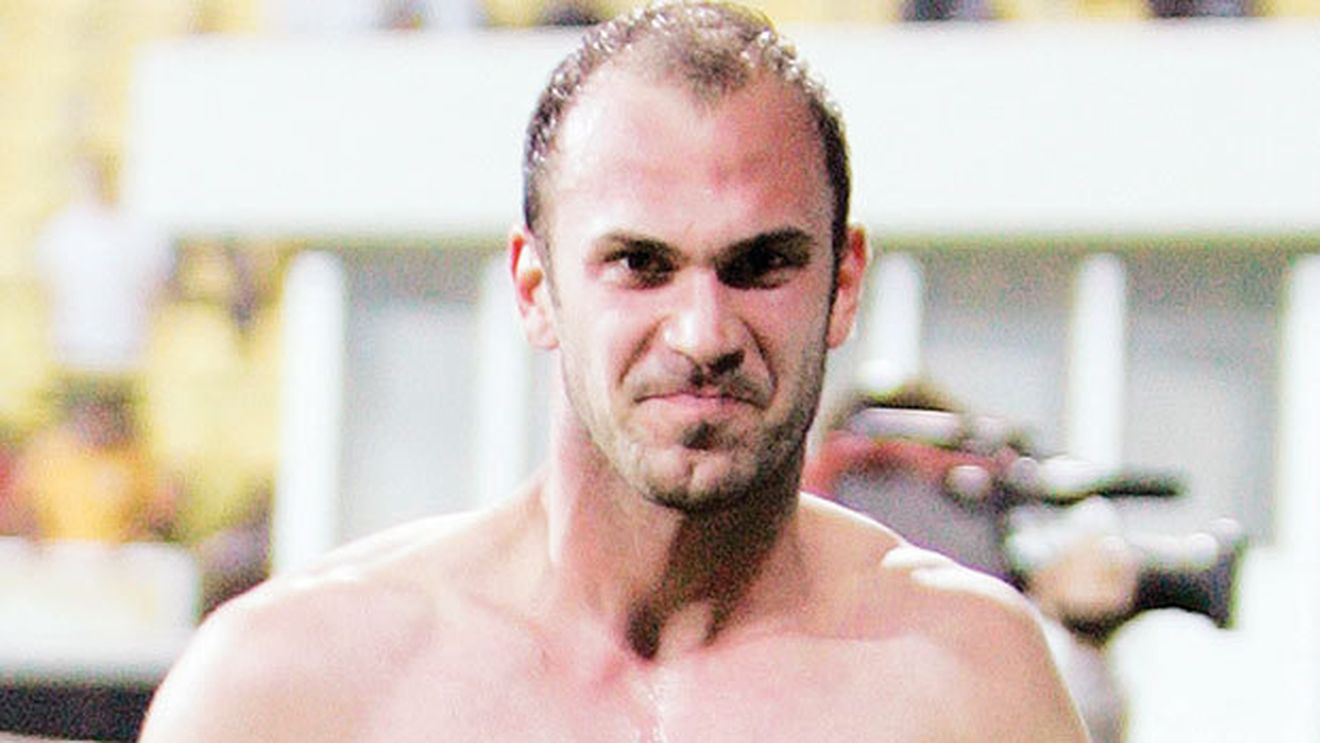 Pavlovic promite să-și respecte blazonul de dur dacă va debuta cu Chiajna!** Mijlocașul spune că ar fi adus și victoria cu 'U': "Eu îl opream pe Marinescu"