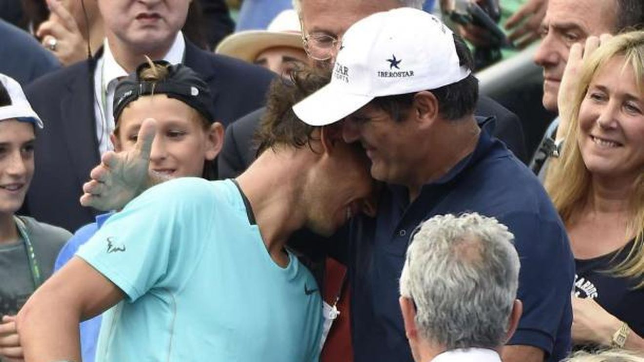 Nadal a rămas fără omul care i-a călăuzit viața până la 30 de ani, dar privește înainte. Dezvăluirile lui Rafa despre planurile de viitor, viața de după tenis și finala din Australia cu Federer: "Dacă nu era el, ajungeam fotbalist!" 