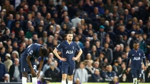 A jucat la Manchester City și vorbește despre Radu Drăgușin! „Românii se grăbesc să dea verdicte”