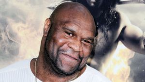 STEROIZII l-au făcut o bestie!** Cum a ajuns un zbor Seattle-București să coste 10.000 de euro!