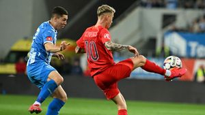 Dumitru Dragomir s-a năpustit asupra lui Gigi Becali, din cauza lui Tavi Popescu