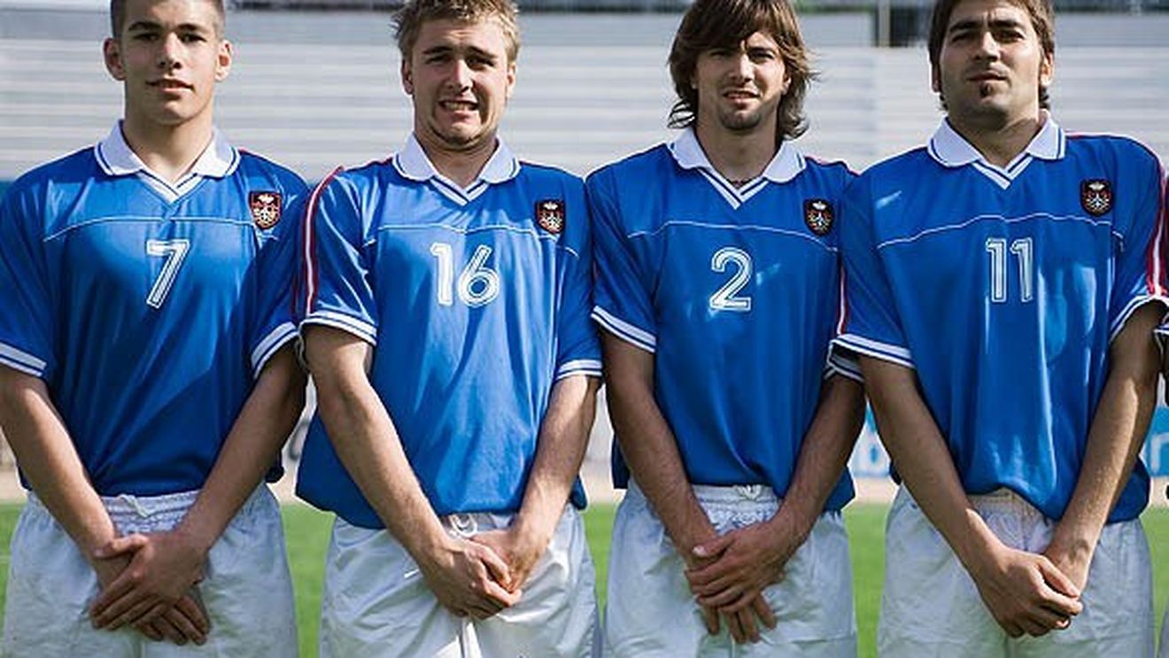 VEZI ce li se-ntâmplă jucătorilor din "zid"!