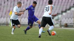 "Am venit la cea mai bună echipă din România". Primele cuvinte ale jucătorului căruia Becali i-a pus clauză de 10 milioane â‚¬: "Nu trebuie să mi-o iau în cap"