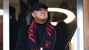 Dan Șucu e așteptat să facă două vânzări de zeci de milioane de euro