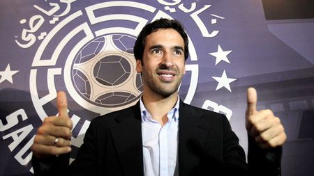 Raul și-a anunțat retragerea: fostul star al Realului vrea să pună ghetele în cui