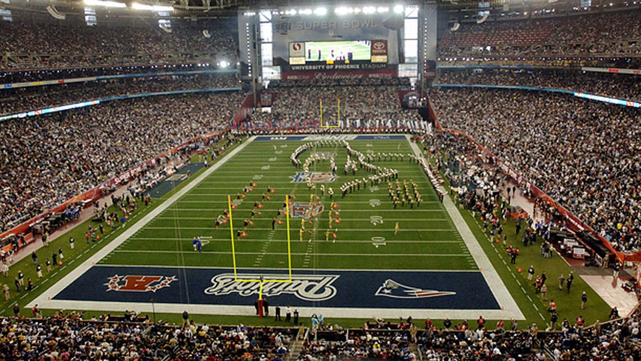 Gala Super Bowl nu se dezminte!** RECORD: 30 de secunde de reclamă = 4 milioane de dolari!