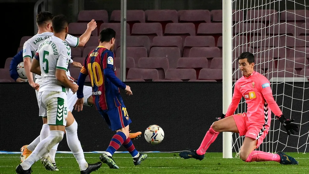 Barcelona - Elche 3-0. Leo Messi a strălucit și a reușit dubla, iar catalanii visează din nou la titlu în La Liga