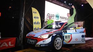 Tempestini câștigă autoritar Raliul Transilvaniei. Ce au făcut cele 17 femei înscrise în concurs