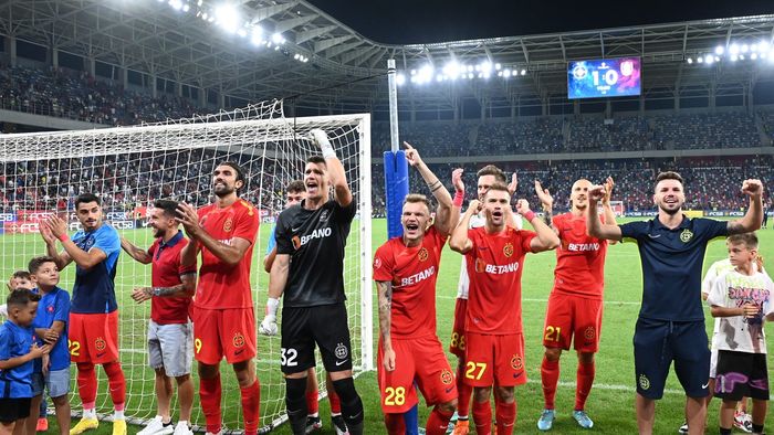 Gigi Becali dă afară un fotbalist de la FCSB, dar decizia sa e criticată vehement: „Nu l-ai folosit deloc”