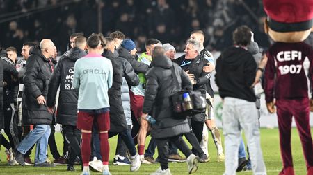 Gesturi scandaloase! Au apărut imaginile cu momentul în care Andrei Cordea îl provoacă pe Cristiano Bergodi, înainte de bătaia de la CFR Cluj - U Cluj