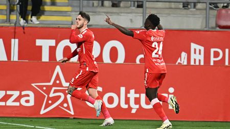 Și CFR Cluj l-a vrut pe Fabry! Mircea Rednic spune în ce condiții va ajunge slovacul la U Cluj și cine e jucătorul pe care-l va amenda