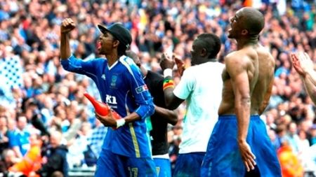 Un fotbalist poate distruge de unul singur un club!** 114 ani de istorie, "șterși" din memoria suporterilor pentru trei milioane!